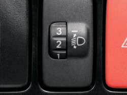 Hino 300 Series Headlamp Leveling Switch