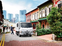 Hino 200 Series Low Body Floor Height