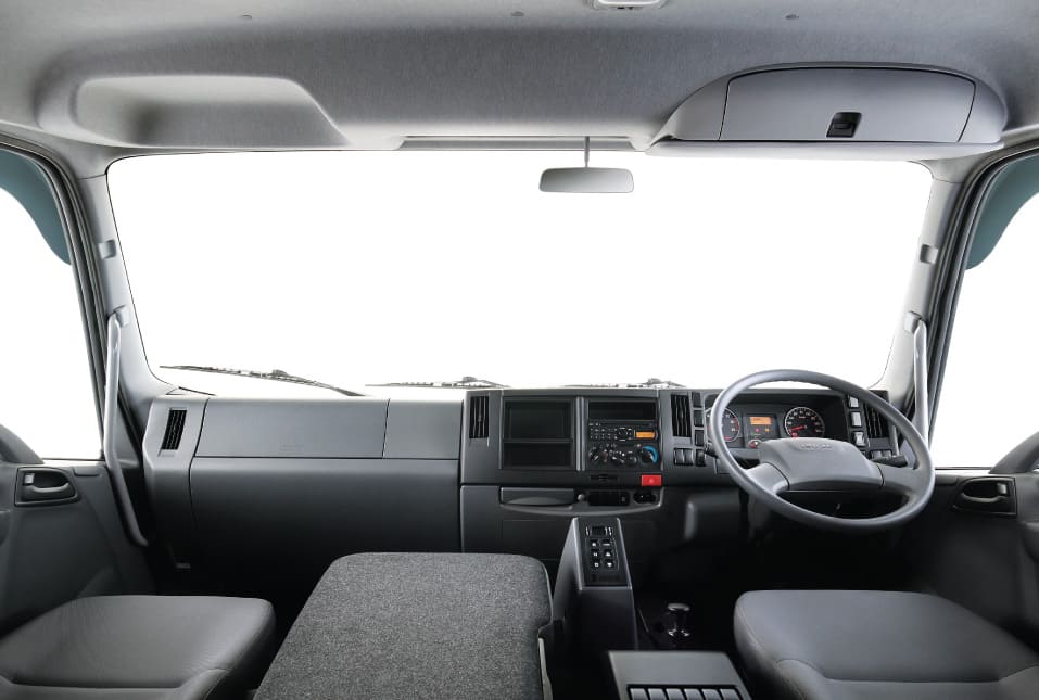 fvr240 interior 01