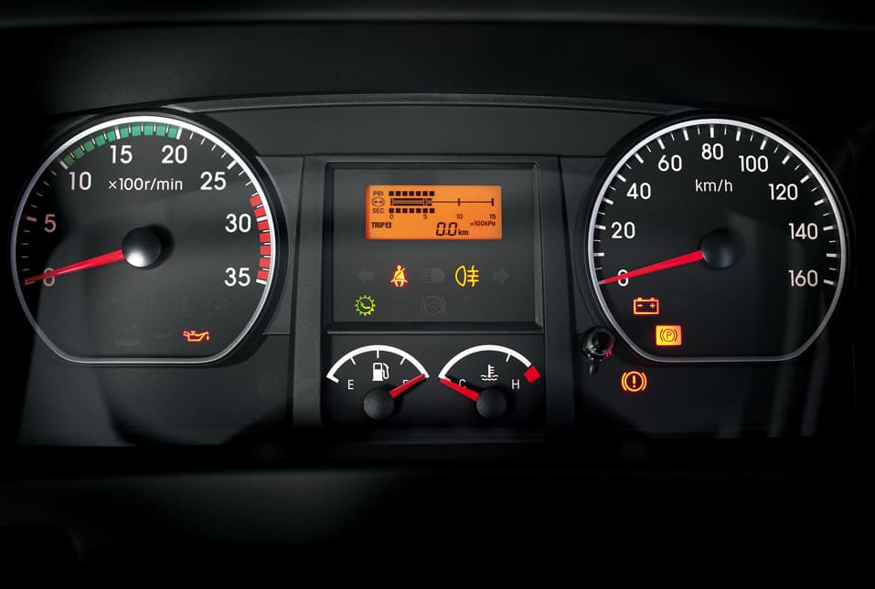 fvr240300 interior 03